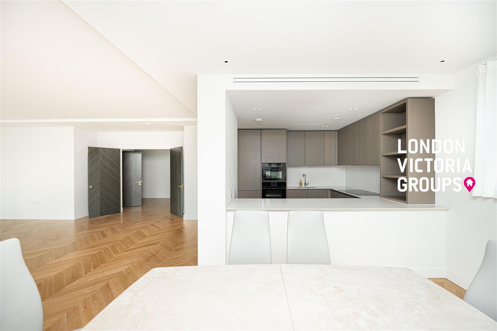 3 bed property in 9 Millbank, London